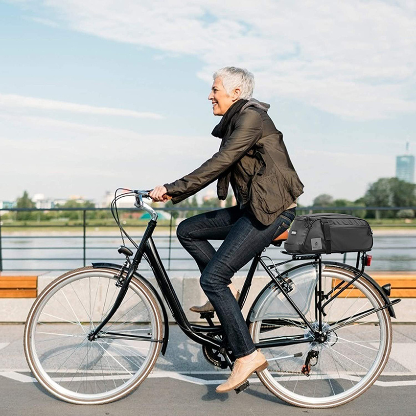 Multifunktionale Fahrrad-Gepäckträgertasche, wasserdichte Fahrradtasche mit 8 Liter Fassungsvermögen